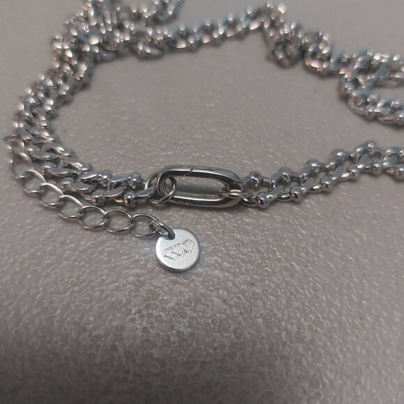 Silver Curb Chain Latch Link 16-18'' Minimalist Edgy - Picture 5 of 11